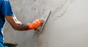 enduire mur parpaing