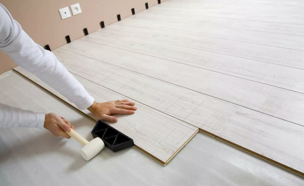 prix pose parquet stratifié